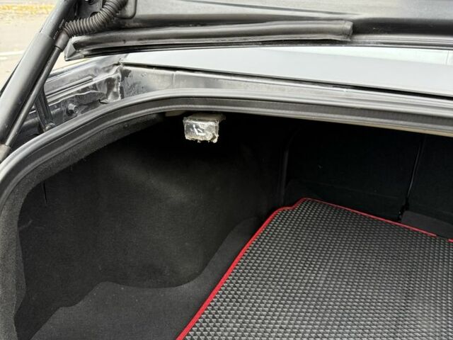 Черный Киа Маджентис, объемом двигателя 0 л и пробегом 125 тыс. км за 7500 $, фото 10 на Automoto.ua