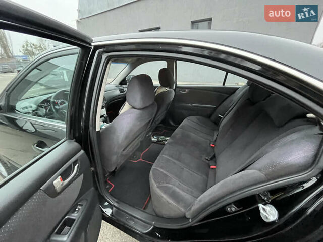 Черный Киа Маджентис, объемом двигателя 2.66 л и пробегом 254 тыс. км за 4300 $, фото 9 на Automoto.ua