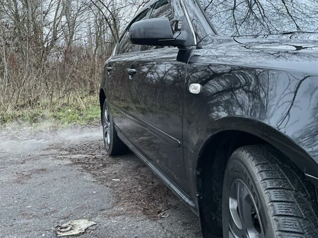 Черный Киа Маджентис, объемом двигателя 2 л и пробегом 222 тыс. км за 7200 $, фото 3 на Automoto.ua