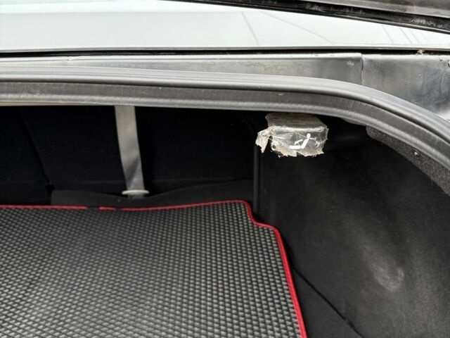 Черный Киа Маджентис, объемом двигателя 0 л и пробегом 125 тыс. км за 7500 $, фото 9 на Automoto.ua