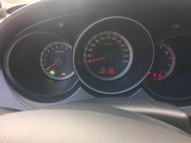 Чорний Кіа Маджентіс, об'ємом двигуна 2 л та пробігом 222 тис. км за 6500 $, фото 22 на Automoto.ua