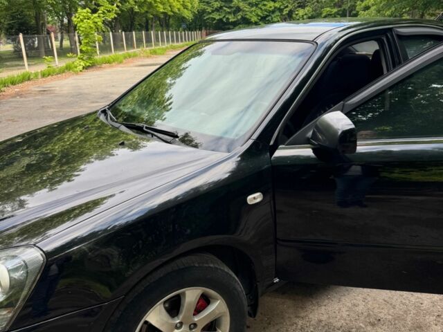 Черный Киа Маджентис, объемом двигателя 2 л и пробегом 300 тыс. км за 4501 $, фото 10 на Automoto.ua