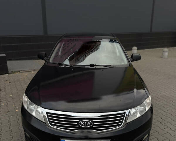 Черный Киа Маджентис, объемом двигателя 2 л и пробегом 350 тыс. км за 4650 $, фото 3 на Automoto.ua