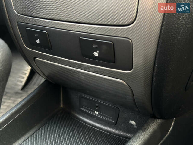 Черный Киа Маджентис, объемом двигателя 2 л и пробегом 220 тыс. км за 7500 $, фото 14 на Automoto.ua