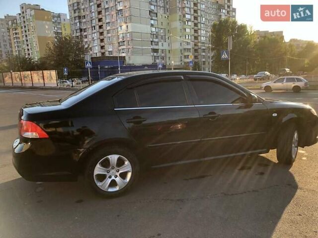 Чорний Кіа Маджентіс, об'ємом двигуна 2 л та пробігом 356 тис. км за 6000 $, фото 13 на Automoto.ua