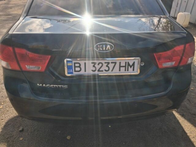 Чорний Кіа Маджентіс, об'ємом двигуна 2 л та пробігом 222 тис. км за 6500 $, фото 5 на Automoto.ua