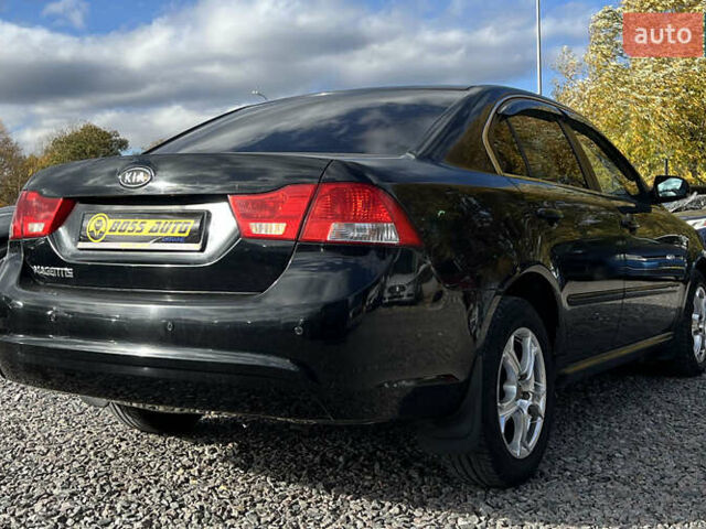 Чорний Кіа Маджентіс, об'ємом двигуна 2 л та пробігом 174 тис. км за 4800 $, фото 5 на Automoto.ua