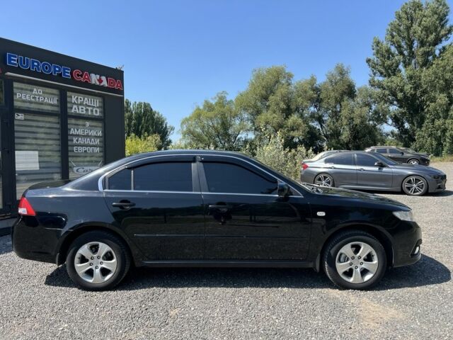 Черный Киа Маджентис, объемом двигателя 2 л и пробегом 228 тыс. км за 5999 $, фото 6 на Automoto.ua