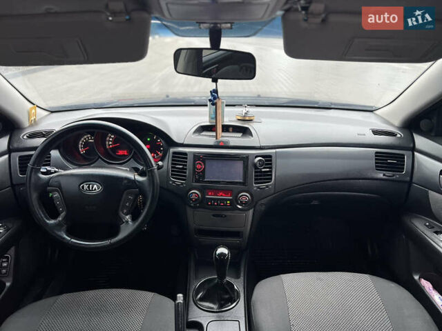 Черный Киа Маджентис, объемом двигателя 2 л и пробегом 229 тыс. км за 5199 $, фото 41 на Automoto.ua