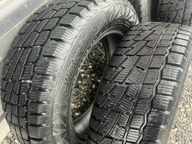 Черный Киа Маджентис, объемом двигателя 2 л и пробегом 228 тыс. км за 5999 $, фото 23 на Automoto.ua