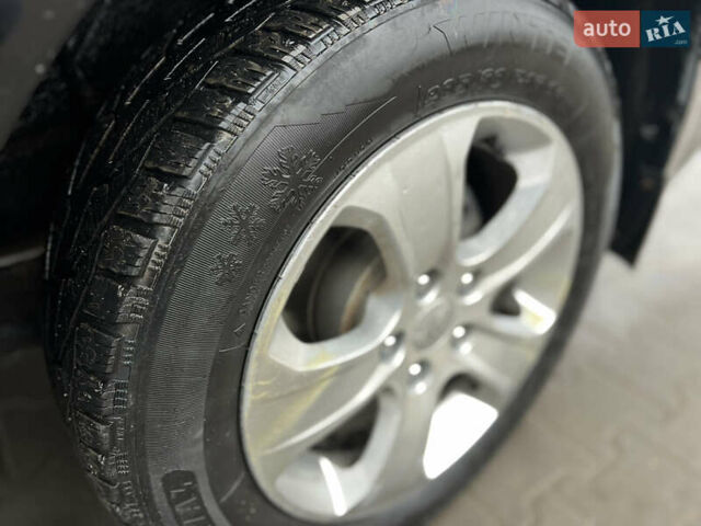 Черный Киа Маджентис, объемом двигателя 2 л и пробегом 229 тыс. км за 5199 $, фото 65 на Automoto.ua