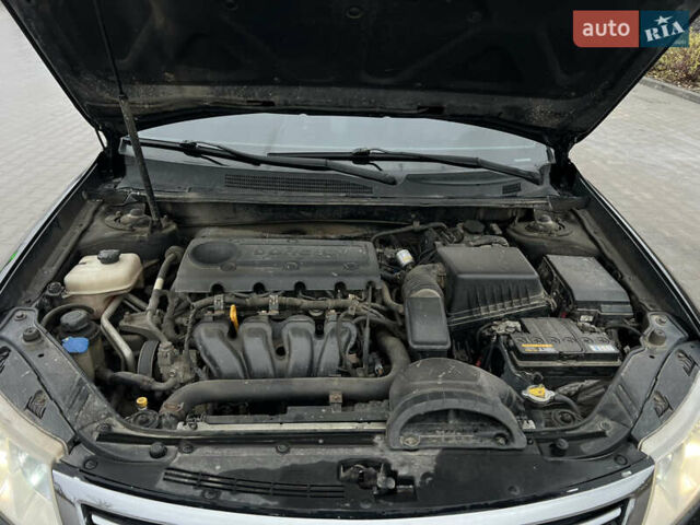 Черный Киа Маджентис, объемом двигателя 2 л и пробегом 229 тыс. км за 5555 $, фото 58 на Automoto.ua