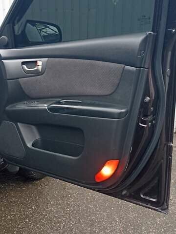 Коричневый Киа Маджентис, объемом двигателя 2 л и пробегом 221 тыс. км за 6200 $, фото 13 на Automoto.ua