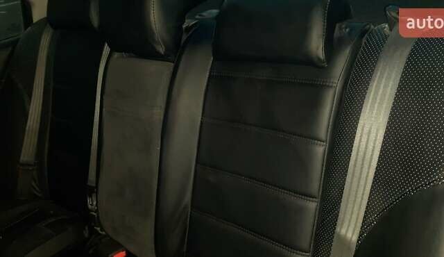 Коричневий Кіа Маджентіс, об'ємом двигуна 2 л та пробігом 278 тис. км за 5800 $, фото 14 на Automoto.ua