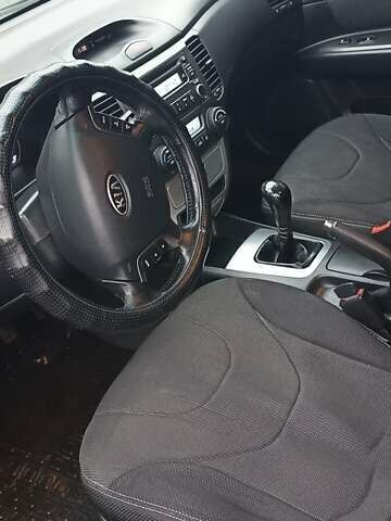 Коричневый Киа Маджентис, объемом двигателя 2 л и пробегом 221 тыс. км за 6200 $, фото 10 на Automoto.ua