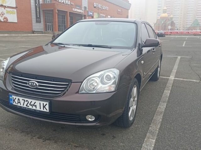 Коричневый Киа Маджентис, объемом двигателя 2.7 л и пробегом 216 тыс. км за 5950 $, фото 1 на Automoto.ua