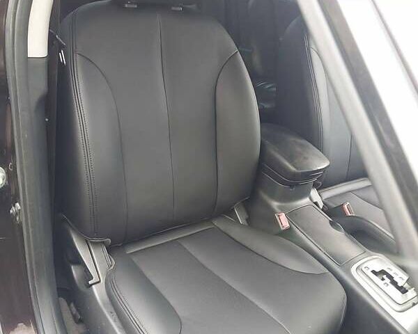 Коричневый Киа Маджентис, объемом двигателя 2.66 л и пробегом 355 тыс. км за 4400 $, фото 2 на Automoto.ua