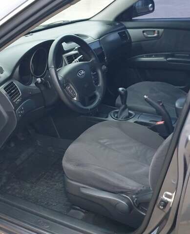 Коричневый Киа Маджентис, объемом двигателя 2 л и пробегом 294 тыс. км за 5500 $, фото 36 на Automoto.ua