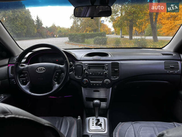 Коричневый Киа Маджентис, объемом двигателя 2.66 л и пробегом 209 тыс. км за 6200 $, фото 4 на Automoto.ua