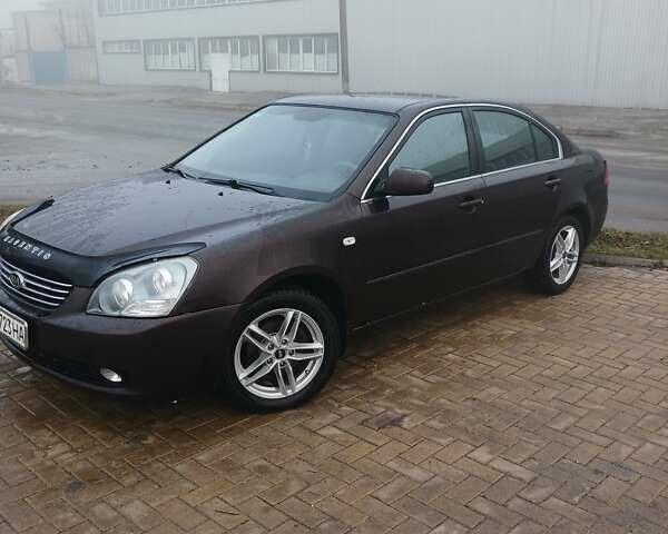 Коричневый Киа Маджентис, объемом двигателя 2 л и пробегом 299 тыс. км за 4444 $, фото 1 на Automoto.ua