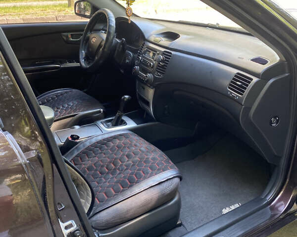 Киа Маджентис 2008 в Хмельницком на Automoto.ua Коричневый Киа Маджентис, объемом двигателя 2 л и пробегом 298 тыс. км за 4444 $, фото 11 на Automoto.ua