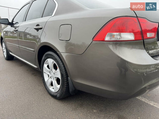 Коричневый Киа Маджентис, объемом двигателя 2 л и пробегом 263 тыс. км за 7000 $, фото 9 на Automoto.ua