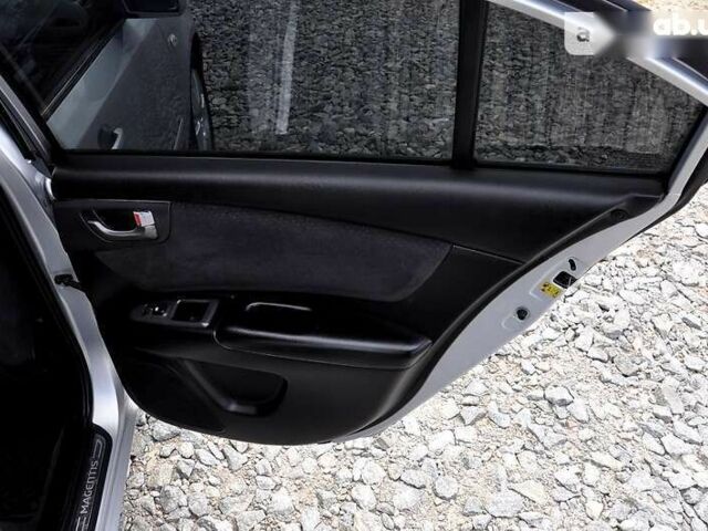 Киа Маджентис, объемом двигателя 2 л и пробегом 230 тыс. км за 5400 $, фото 18 на Automoto.ua