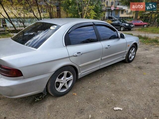 Кіа Маджентіс, об'ємом двигуна 2 л та пробігом 267 тис. км за 3400 $, фото 1 на Automoto.ua