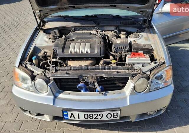 Киа Маджентис, объемом двигателя 2 л и пробегом 321 тыс. км за 3050 $, фото 2 на Automoto.ua