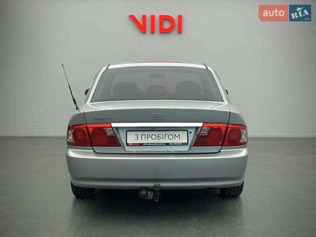 Киа Маджентис, объемом двигателя 2 л и пробегом 200 тыс. км за 3528 $, фото 5 на Automoto.ua