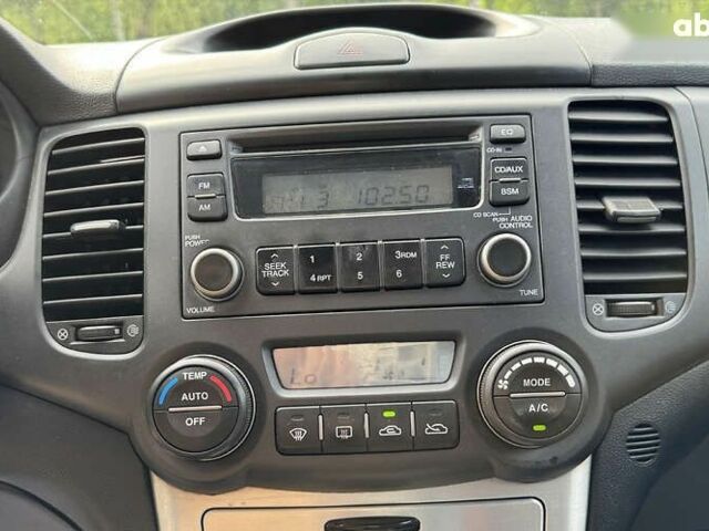 Киа Маджентис, объемом двигателя 2 л и пробегом 243 тыс. км за 4450 $, фото 12 на Automoto.ua