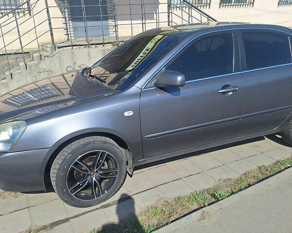 Киа Маджентис, объемом двигателя 2.66 л и пробегом 268 тыс. км за 6300 $, фото 4 на Automoto.ua