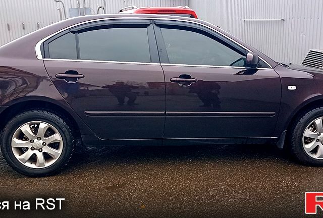 Кіа Маджентіс, об'ємом двигуна 2 л та пробігом 221 тис. км за 6200 $, фото 5 на Automoto.ua