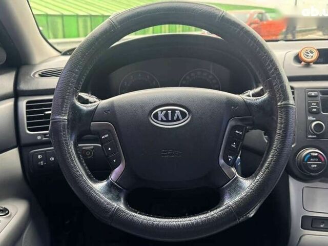 Кіа Маджентіс, об'ємом двигуна 0 л та пробігом 208 тис. км за 4590 $, фото 14 на Automoto.ua