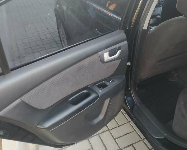 Киа Маджентис, объемом двигателя 2 л и пробегом 257 тыс. км за 5900 $, фото 26 на Automoto.ua