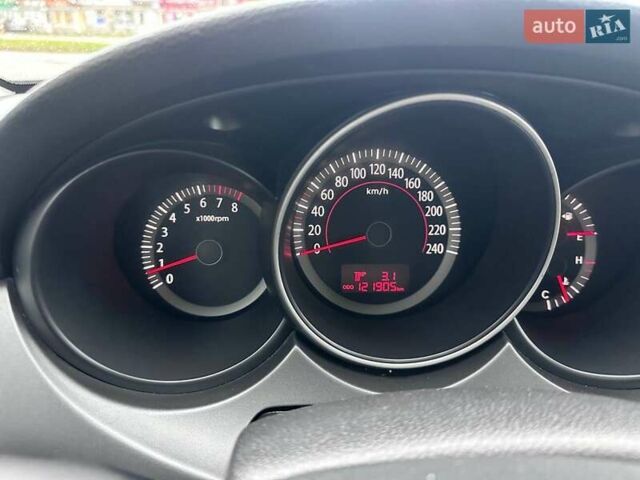 Кіа Маджентіс, об'ємом двигуна 2 л та пробігом 121 тис. км за 7800 $, фото 20 на Automoto.ua