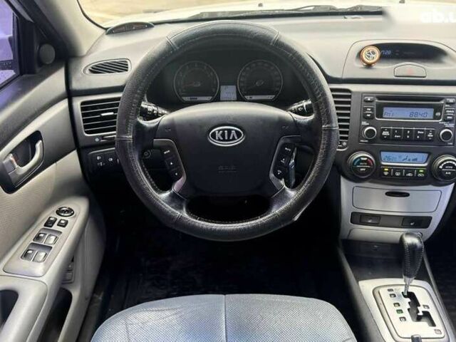 Киа Маджентис, объемом двигателя 0 л и пробегом 208 тыс. км за 4390 $, фото 13 на Automoto.ua