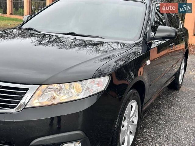 Кіа Маджентіс, об'ємом двигуна 2 л та пробігом 121 тис. км за 7800 $, фото 10 на Automoto.ua