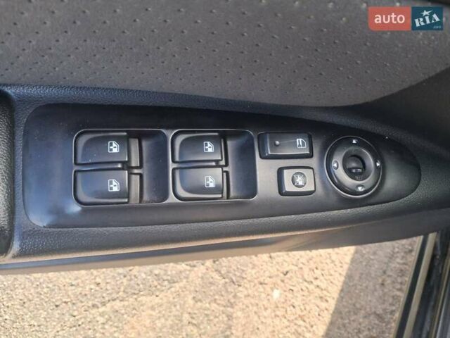 Киа Маджентис, объемом двигателя 2 л и пробегом 222 тыс. км за 6500 $, фото 13 на Automoto.ua