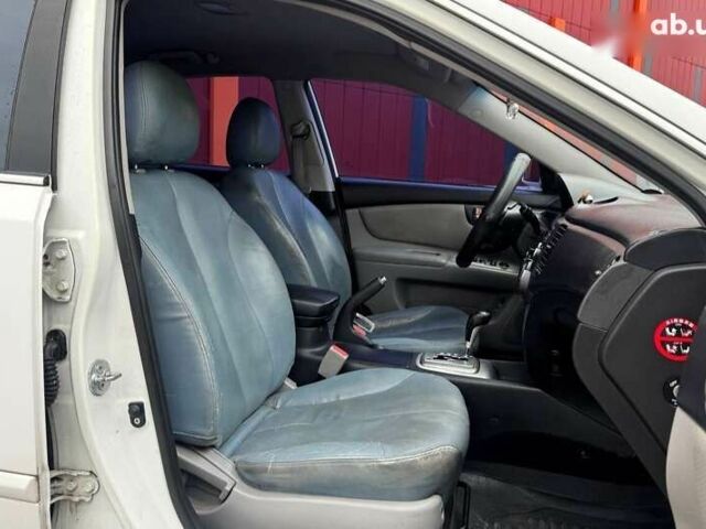 Кіа Маджентіс, об'ємом двигуна 0 л та пробігом 208 тис. км за 4590 $, фото 11 на Automoto.ua