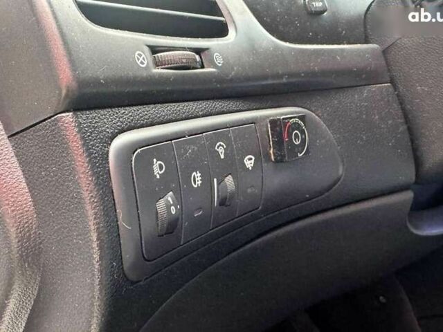 Кіа Маджентіс, об'ємом двигуна 0 л та пробігом 208 тис. км за 4590 $, фото 21 на Automoto.ua