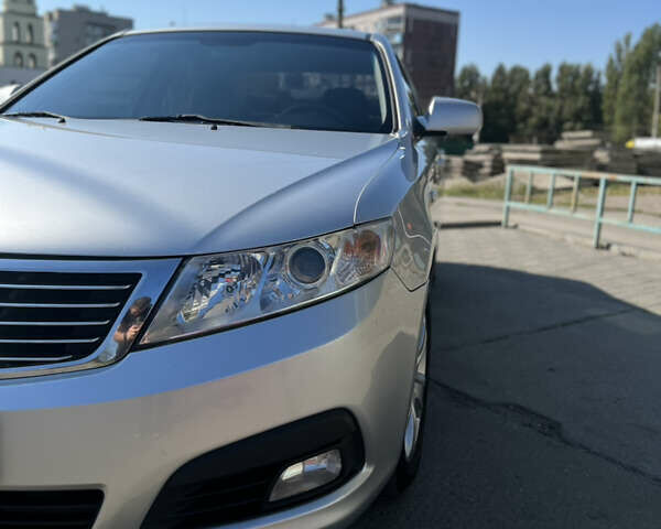 Киа Маджентис, объемом двигателя 2 л и пробегом 190 тыс. км за 7500 $, фото 2 на Automoto.ua