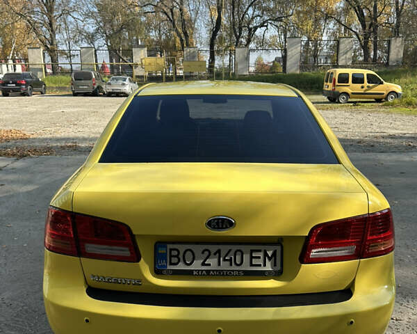 Жовтий Кіа Маджентіс, об'ємом двигуна 2 л та пробігом 257 тис. км за 4300 $, фото 16 на Automoto.ua
