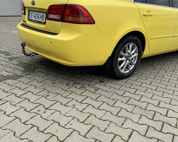 Жовтий Кіа Маджентіс, об'ємом двигуна 2 л та пробігом 269 тис. км за 5000 $, фото 3 на Automoto.ua