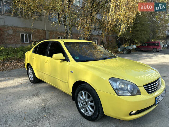 Жовтий Кіа Маджентіс, об'ємом двигуна 2 л та пробігом 257 тис. км за 4300 $, фото 3 на Automoto.ua