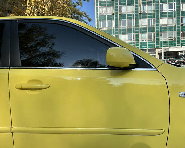 Жовтий Кіа Маджентіс, об'ємом двигуна 2 л та пробігом 257 тис. км за 4300 $, фото 22 на Automoto.ua