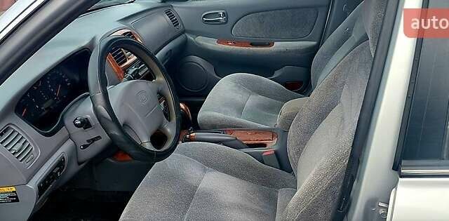 Серый Киа Маджентис, объемом двигателя 2 л и пробегом 290 тыс. км за 2700 $, фото 6 на Automoto.ua