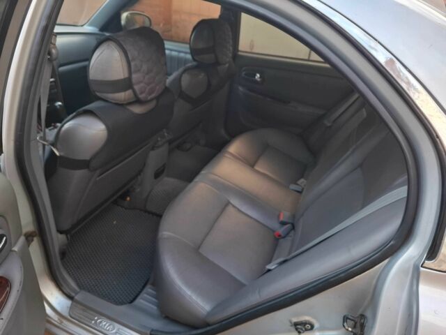 Серый Киа Маджентис, объемом двигателя 2 л и пробегом 340 тыс. км за 2800 $, фото 9 на Automoto.ua