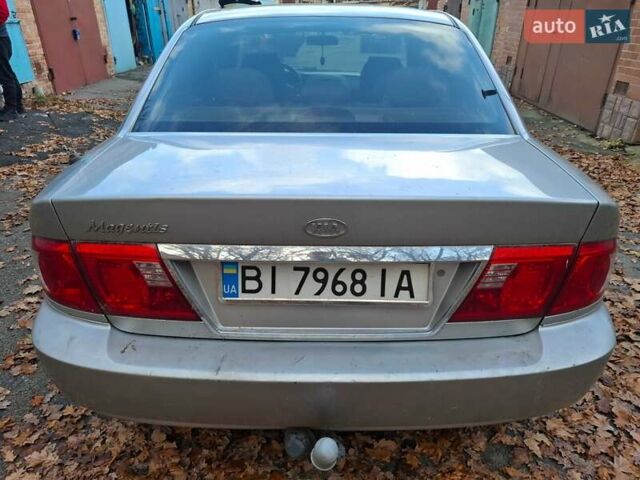 Сірий Кіа Маджентіс, об'ємом двигуна 2 л та пробігом 340 тис. км за 2800 $, фото 2 на Automoto.ua