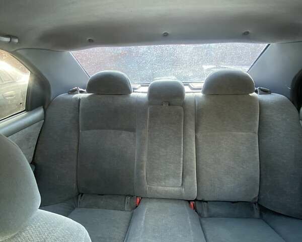 Серый Киа Маджентис, объемом двигателя 2 л и пробегом 334 тыс. км за 3200 $, фото 7 на Automoto.ua